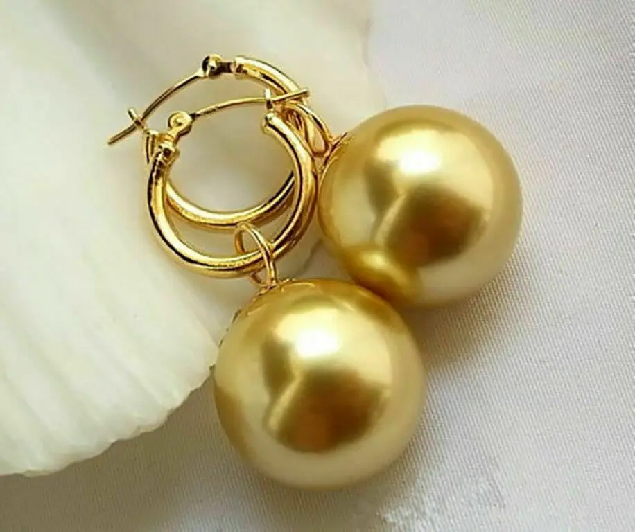 

Beautiful Genuine Natural 14mm Golden South Sea Shell Pearl Earrings