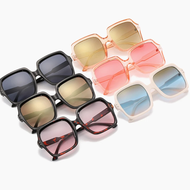 

Vintage Oversize Square Sunglasses Women Luxury Brand Big Frame Women Sun Glasses Black Fashion Gradient Female Glasses Oculos