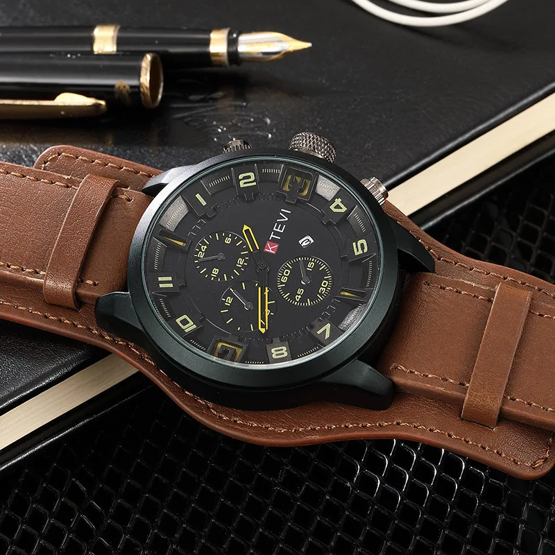 Часы наручные мужские кварцевые с кожаным ремешком и большим циферблатом |