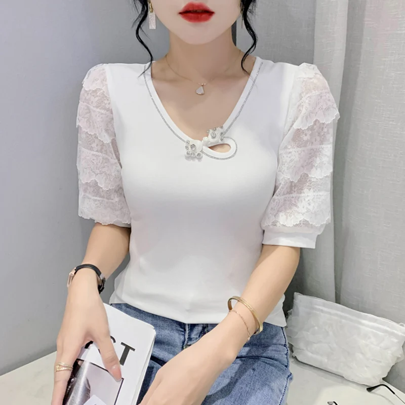 

Новинка 2022, летняя женская футболка с коротким рукавом, модные однотонные кружевные топы с круглым вырезом и бисером в стиле ретро, рубашки, ...