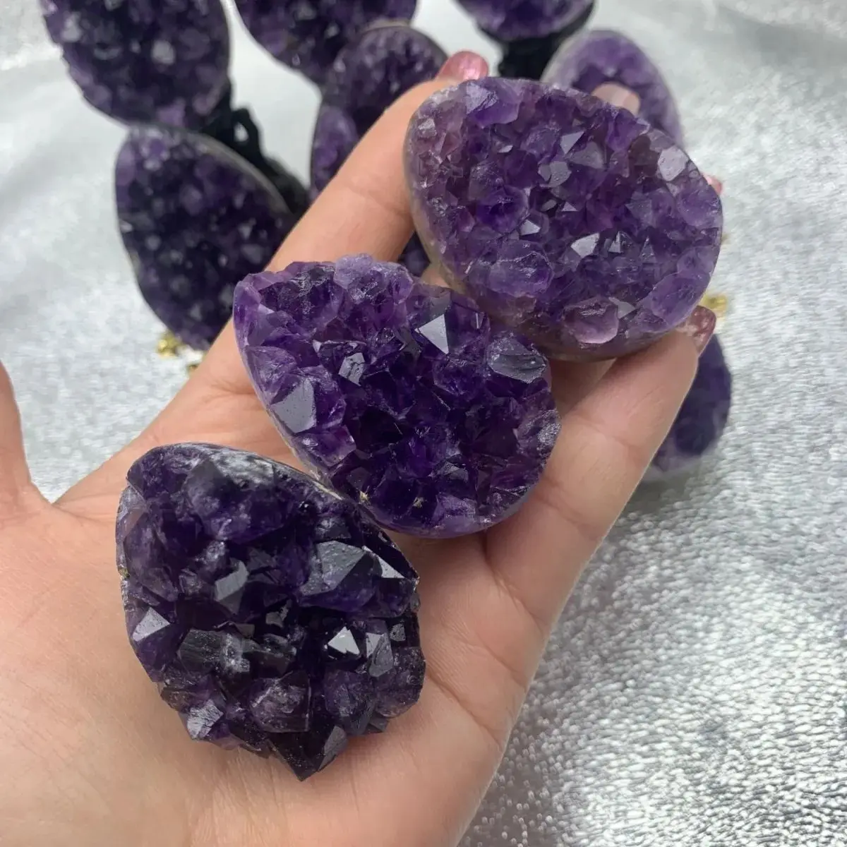 Natural Uruguayan Amethyst Dinosaur Tempera Crystal Deagnetization Fine Ornaments Aquarium Landscaping Background Wall Inlaid