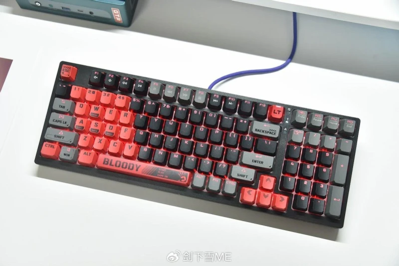 

A4tech Blood Hand Red Ghost T98 Keyboard Wired LT Photosensitive Variable Speed Switch RGB backlight Mechanical Gaming Keyboard