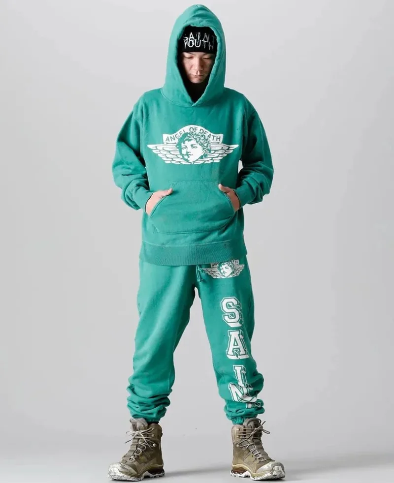 Рисунок 2 - Спортивные брюки Saint Michael