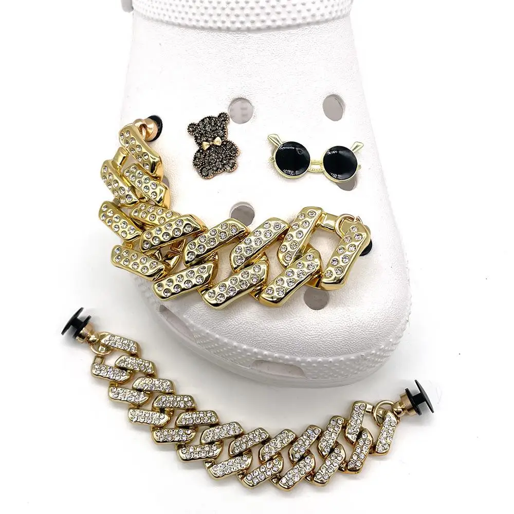 

Fashion chain Shoes Charms Designer Croc Charms Bling Rhinestone Girl Crystal diamond gem Decoration Metal Pearl Accessories