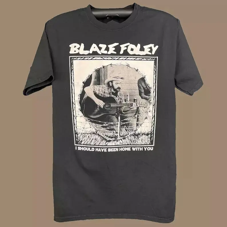 Blaze Foley я должен быть дома с вами футболка надписью Dawg Years