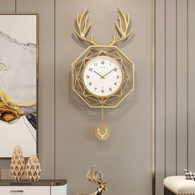 

Часы настенные в скандинавском стиле с изображением головы оленя