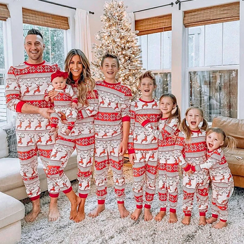 Купи Family Christmas Matching Pajamas Set Sleepwear Mother Father Kids Clothing Sets Xmas Pyjamas 2022 New Year's Clothes Loungewear за 456 рублей в магазине AliExpress