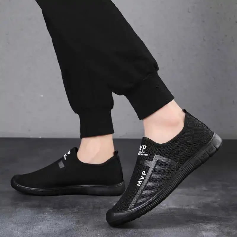 

Мужские теннисные туфли на низкой подошве, Размеры 33