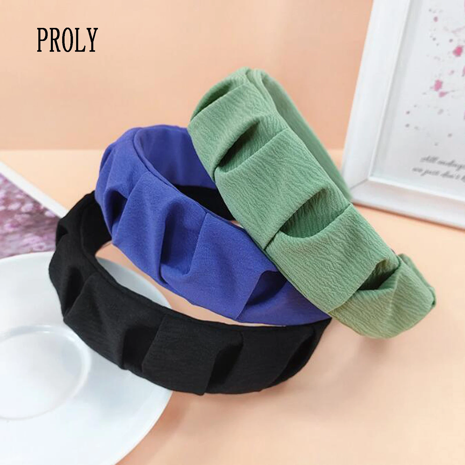 

Повязка на голову женская однотонная широкая плиссированная, на осень