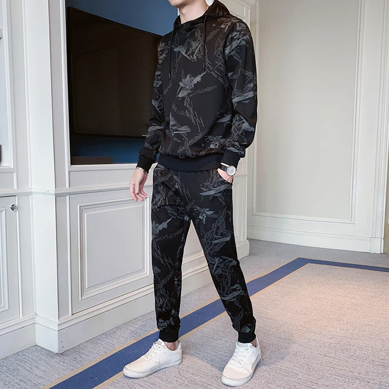 Мужской спортивный костюм хлопковый пуловер с капюшоном и шорты