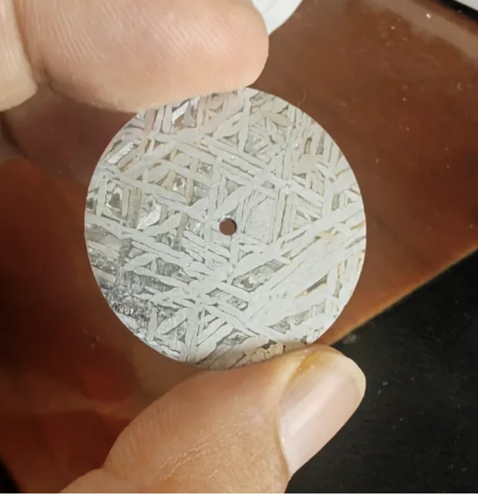 

Метеоритный циферблат