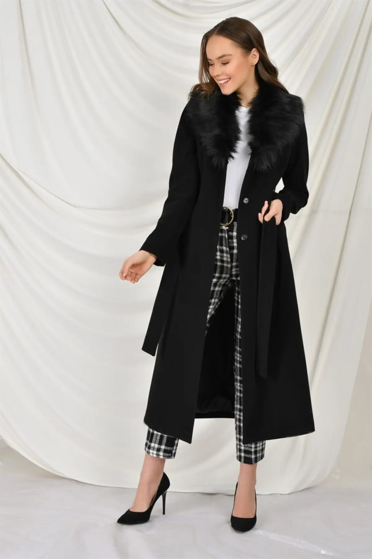 

Black jacket with fur collar collar black black 3397 Regular woven classic Polyester blend black jacket collar