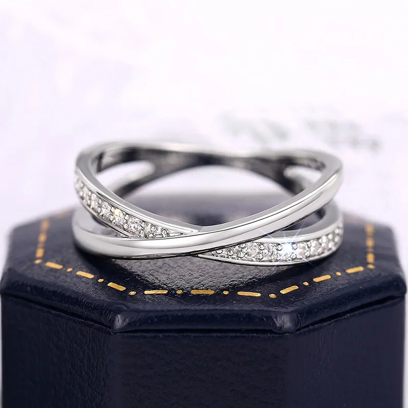 Новинка 2024 многослойное кольцо с геометрическим дизайном женское простое