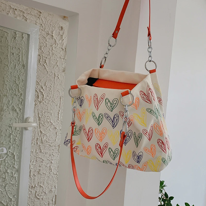 

Simple large-capacity love handbag summer 2022 new fashion one-shoulder women's designer canvas versatile personality tote bag