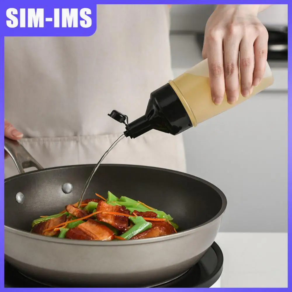 

250ml/500ml Sealed Sauce Seasoning Box Dispenser Plastic Condiment Squeeze Bottles Transparent With Lid Sauce Olive Oil Bottle