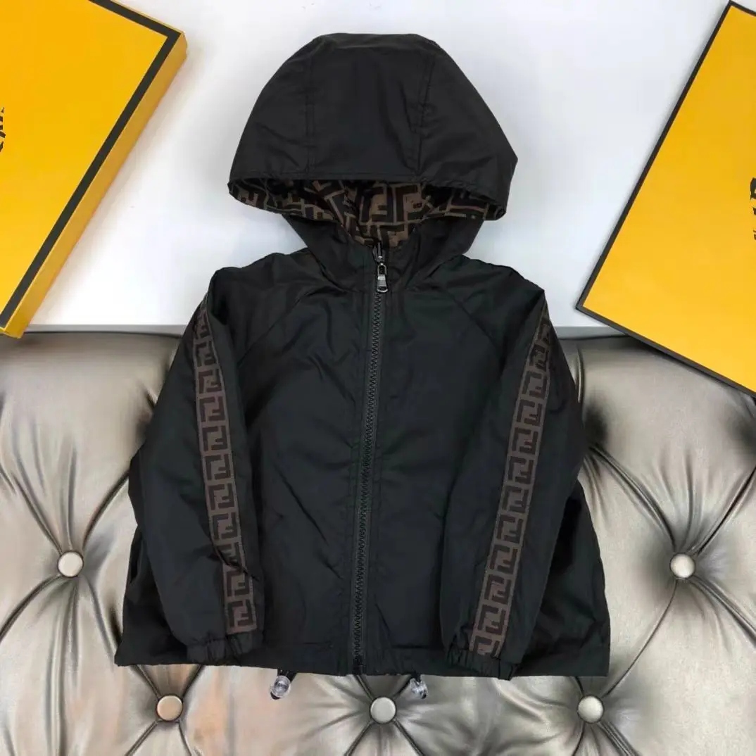 Новый детский кардиган куртка на молнии с капюшоном плащ осень 2024 новинка для