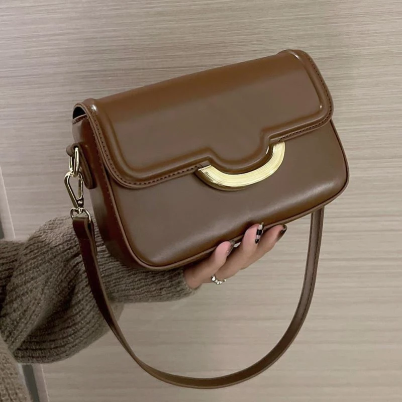 

Vintage Women Shoulder Bag Luxury Designer Underarm Bag High Quality Retro Ladies Handbag Texture Chain Crossbody Bags for Women