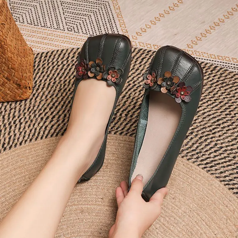 2023 Vintage Floral Ballet Flats Women's Genuine Leather Shallow Shoes Mom Driving Loafers Ladies Retro Cozy Green Moccasins