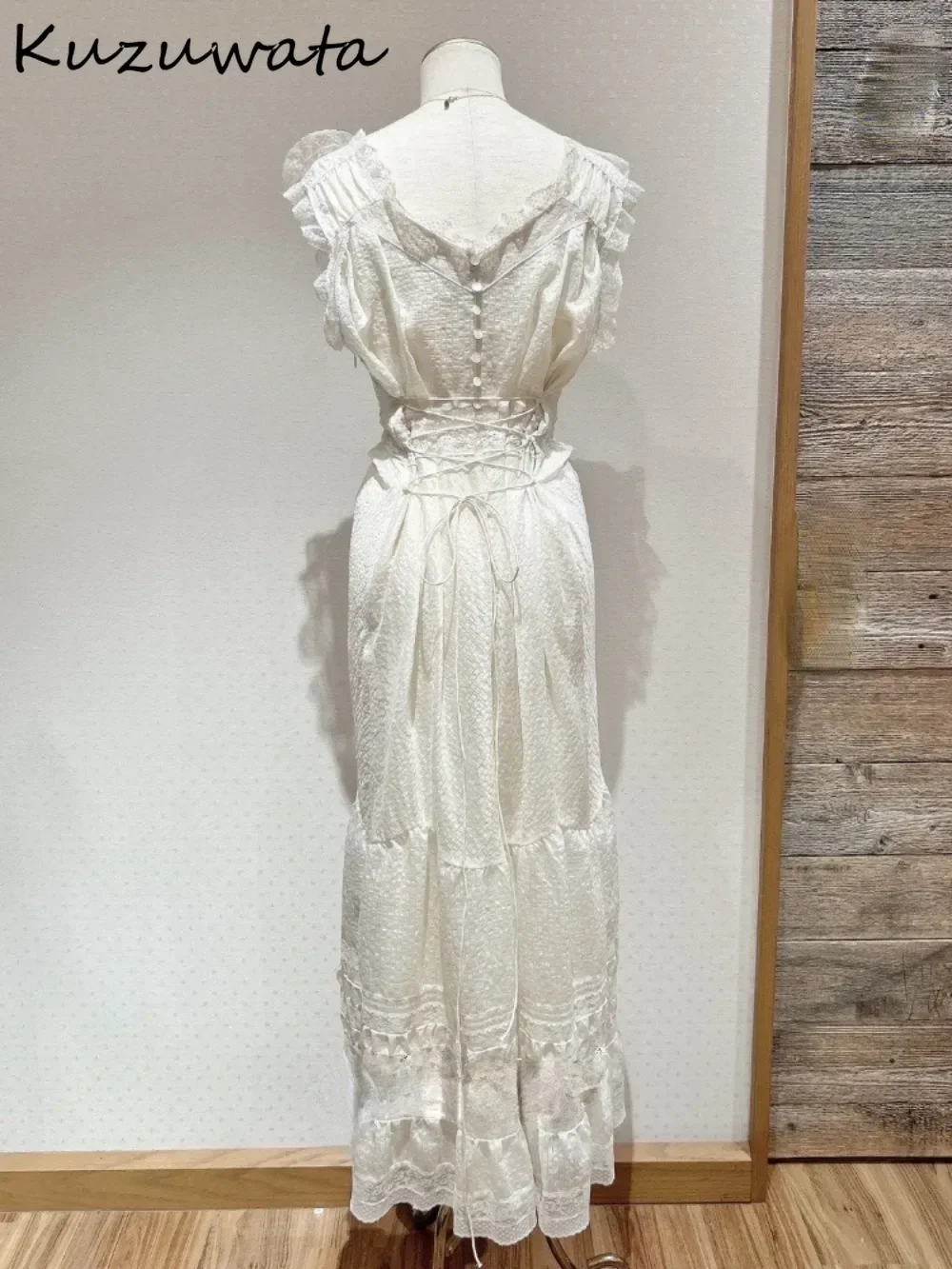Kuzuwata Нежное осеннее новое платье с v-образным вырезом и летящими рукавами тяжелое