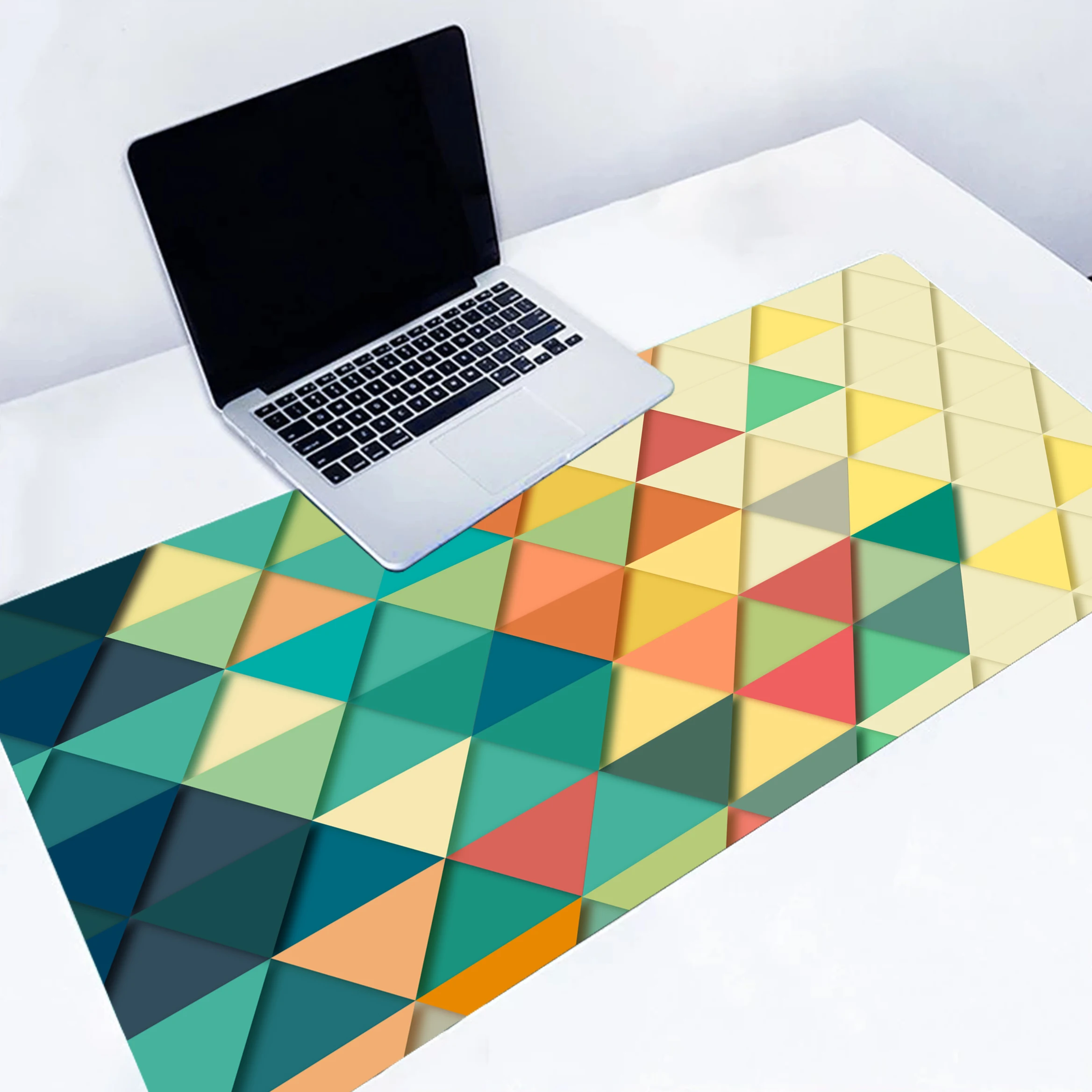 

Computer Mouse Pad Triangular Mause Large Office Mousepad XXL Desk Mause Mat Keyboard Mouse Carpet Work Mat Accessories For Pads