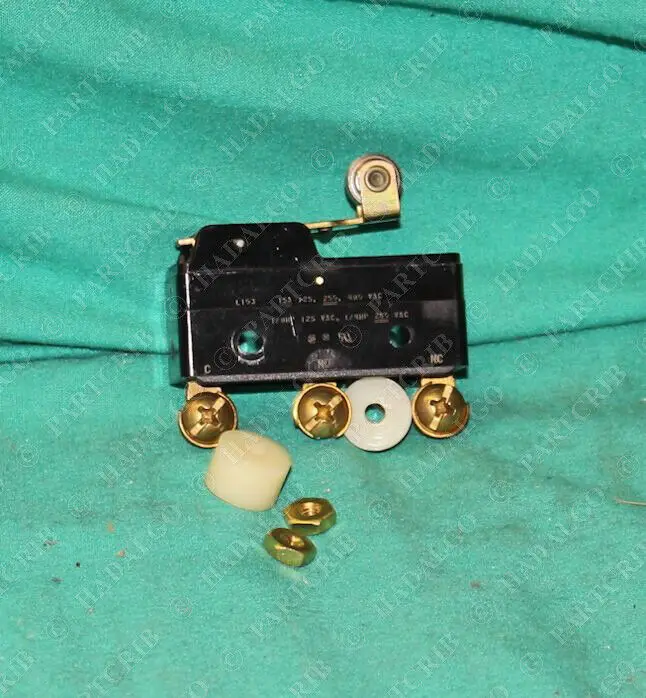 

Micro Switch, BZ-RW8422-P4, Roller Lever Honeywell Snap Roller