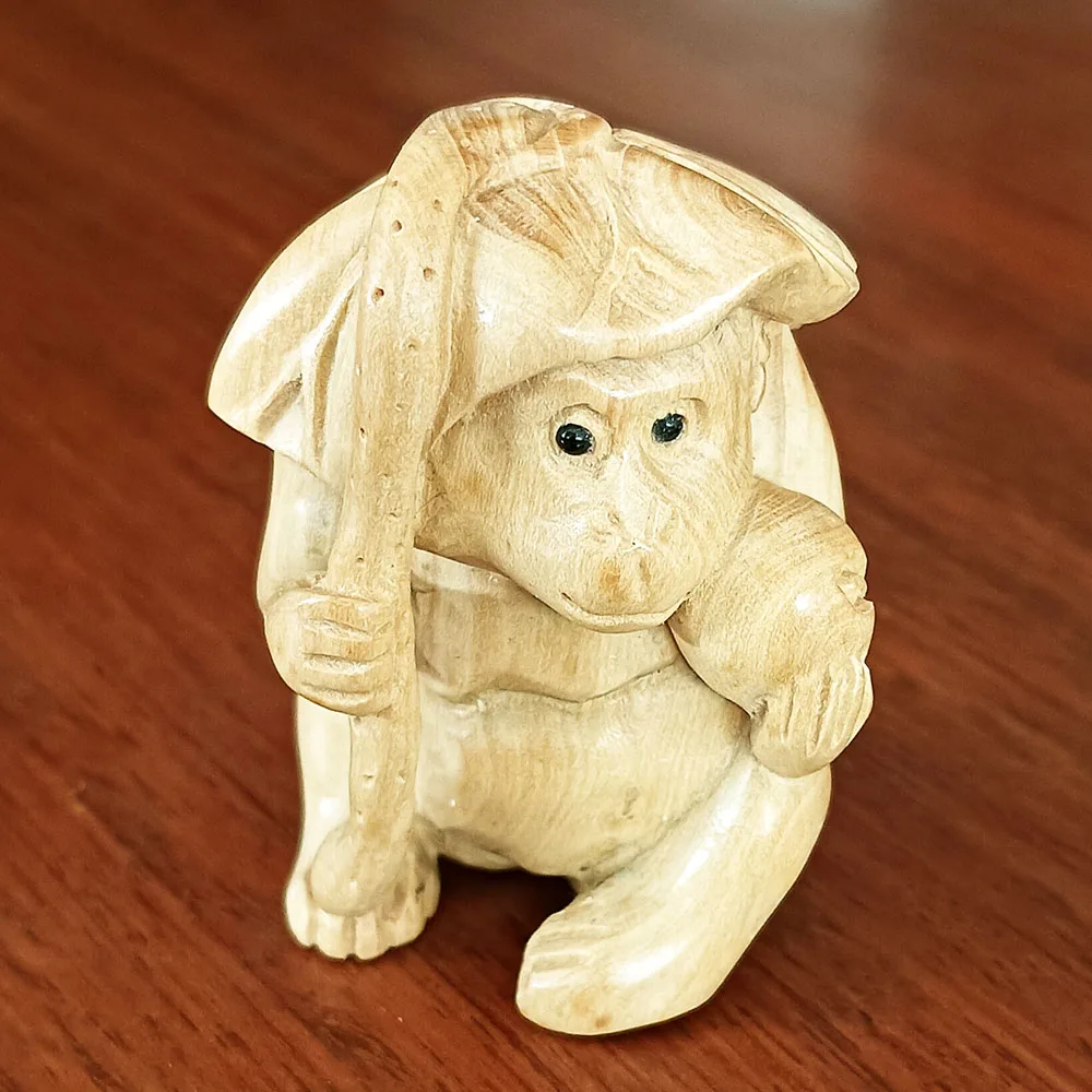 Резная статуэтка обезьяны из самшита