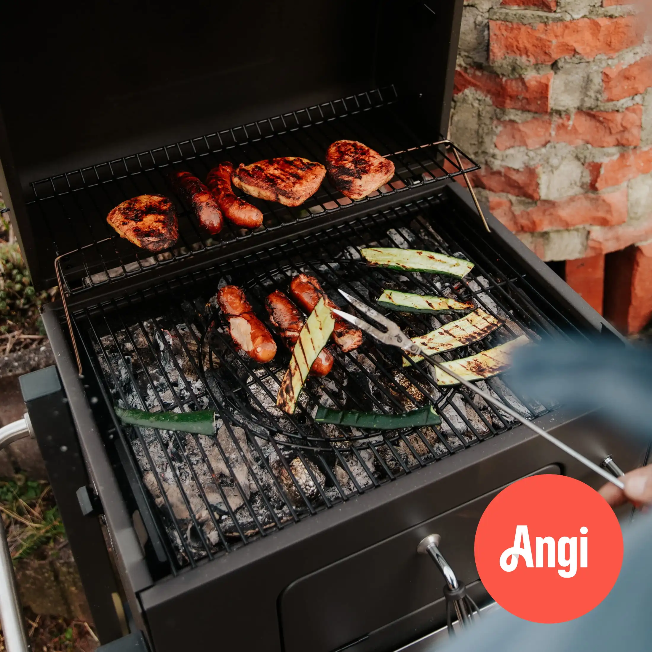 Charcoal Grill Assembly