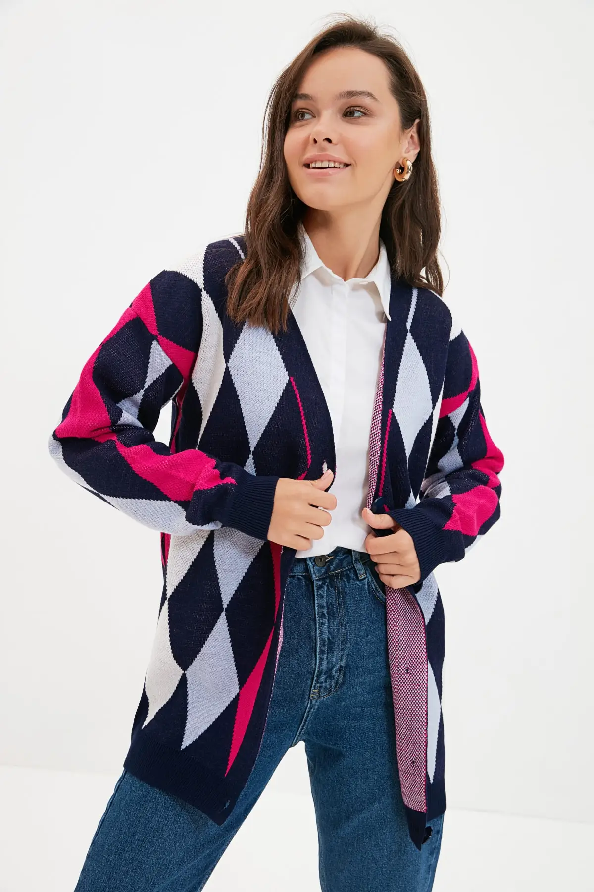 Trendyol V-Neck Argyle Knitwear Cardigan TCTAW22TH0072