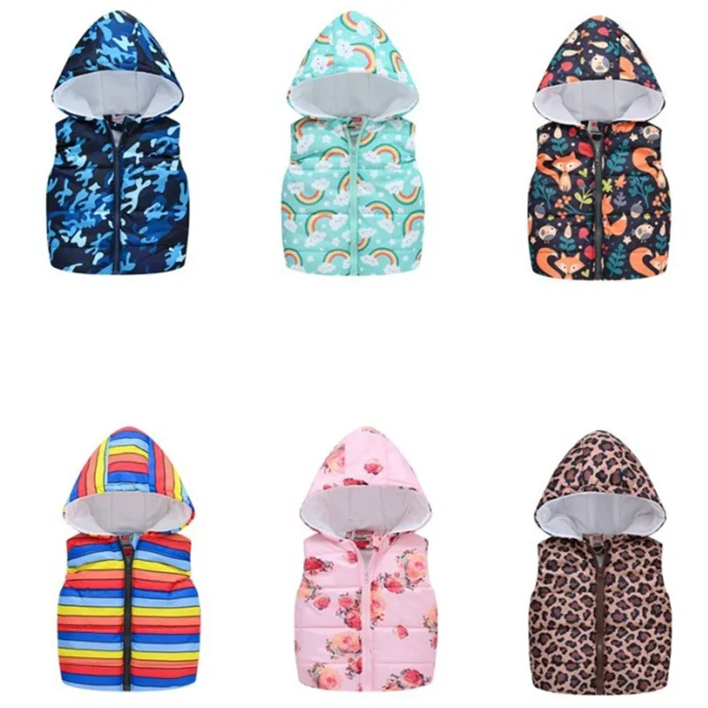 

Детский жилет с мультяшным принтом на весну и осень, куртки без рукавов с капюшоном для маленьких мальчиков, сохраняющая тепло, модная повсе...