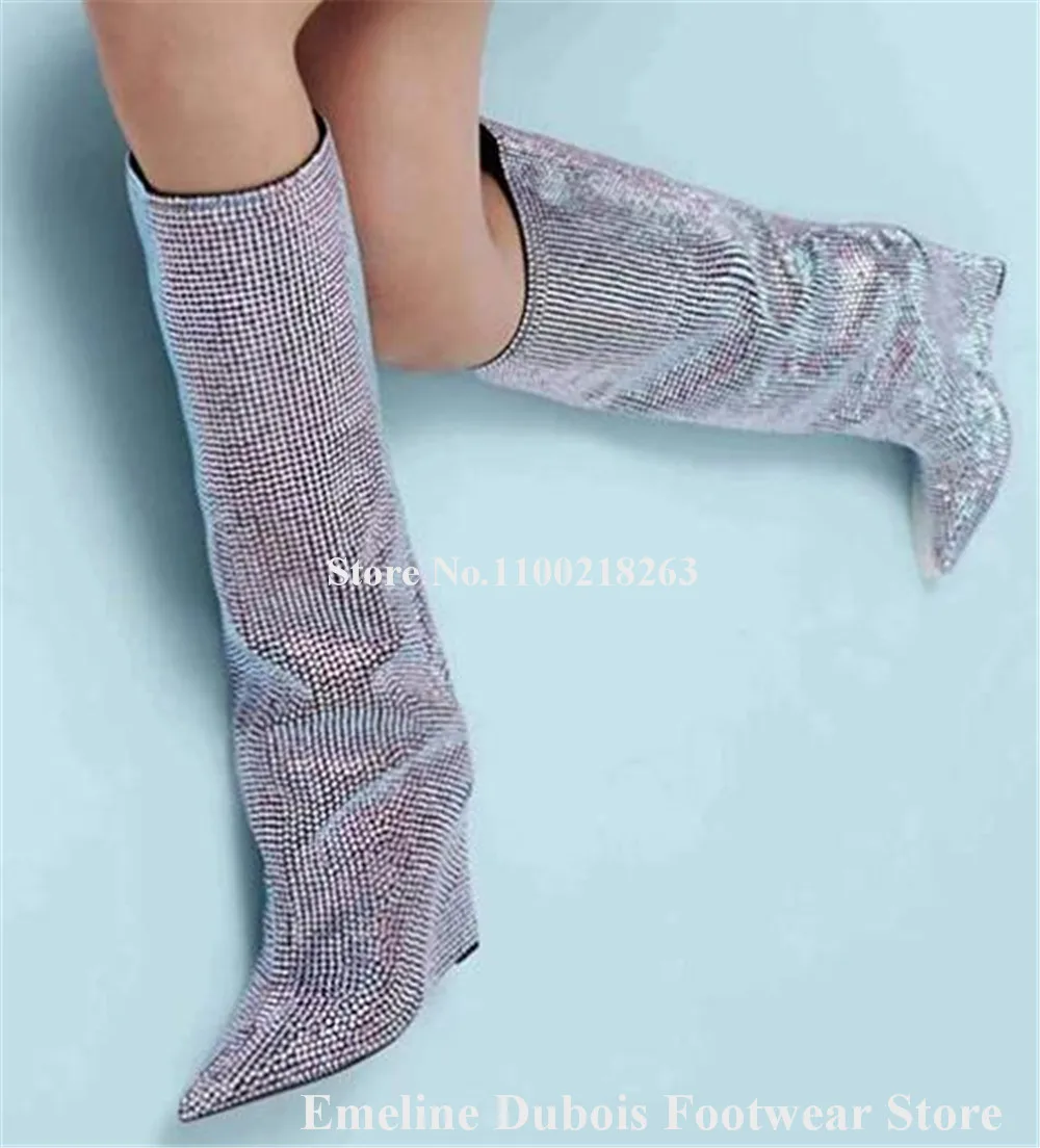 Длинные сапоги на танкетке с блестящими стразами Emeline Dubois вечерние модельные