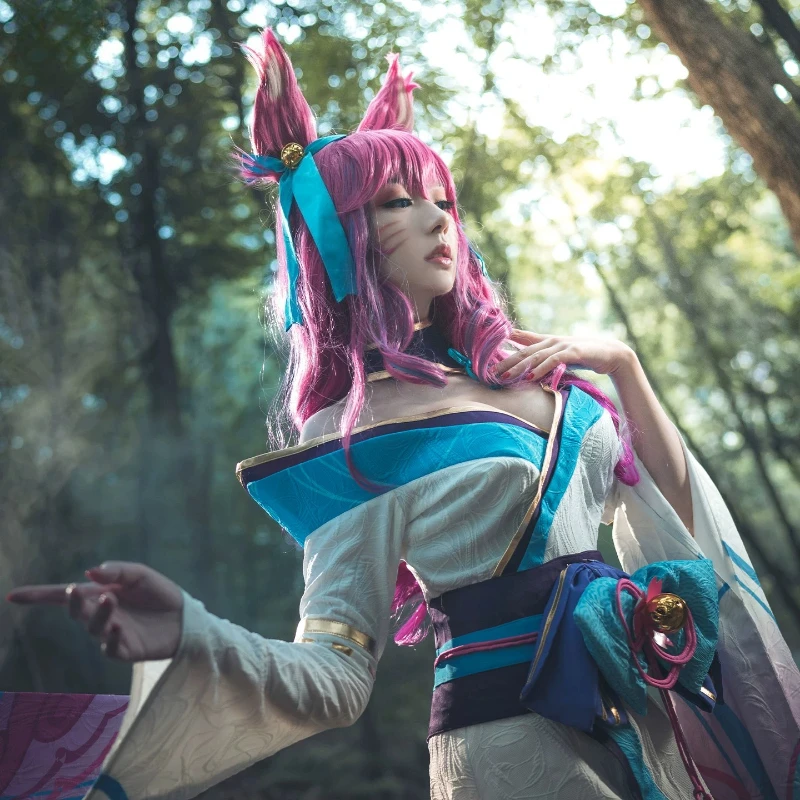 Фото Костюм для косплея Ahri LOL League of Legends Spirit Blossom с париком для женщин и девушек, для Хэллоуина и игровых вечеринок №3