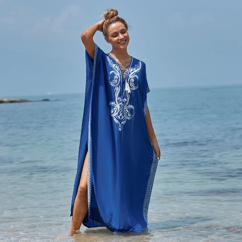 

Europe and the United States cotton embroidered seaside resort bikini swimsuit outside a smock female beach sunscreen jacket