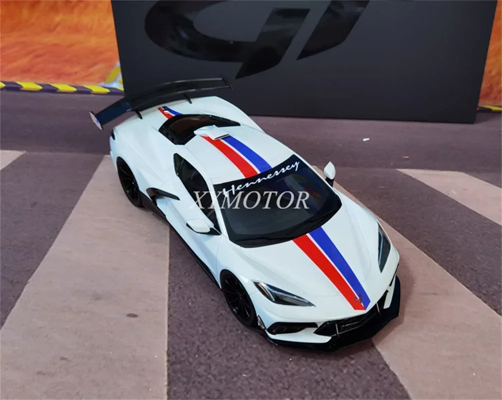 Модель автомобиля GT Spirit 1/18 из смолы для Chevrolet Corvette C8 Hennessey 2021 белая игрушка хобби