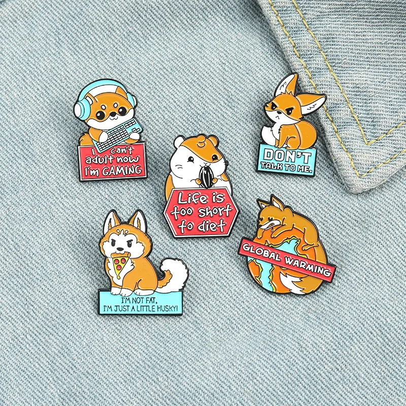 

Cartoon Cute Animal Series Brooch Kawaii Little Husky Hamster Fox Letter Shape Oaint Metal Badge Bag Accessories Jewelry