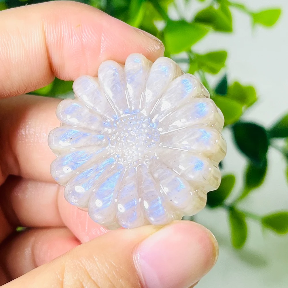 

1 шт., резьба подсолнуха из синего лунного камня, резные кварцевые цветы ручной работы, украшение из камней, натуральные подарки, цветочное украшение для дома