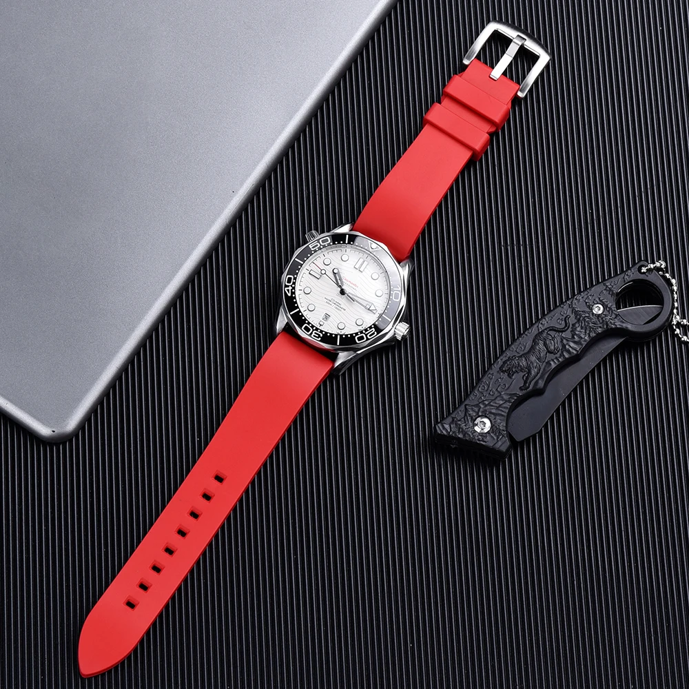 New Fluoro Rubber Watchband 20mm 22mm 24mm Dustproof FKM Quick Release Watch Strap For Men's Diving Watches Accessories