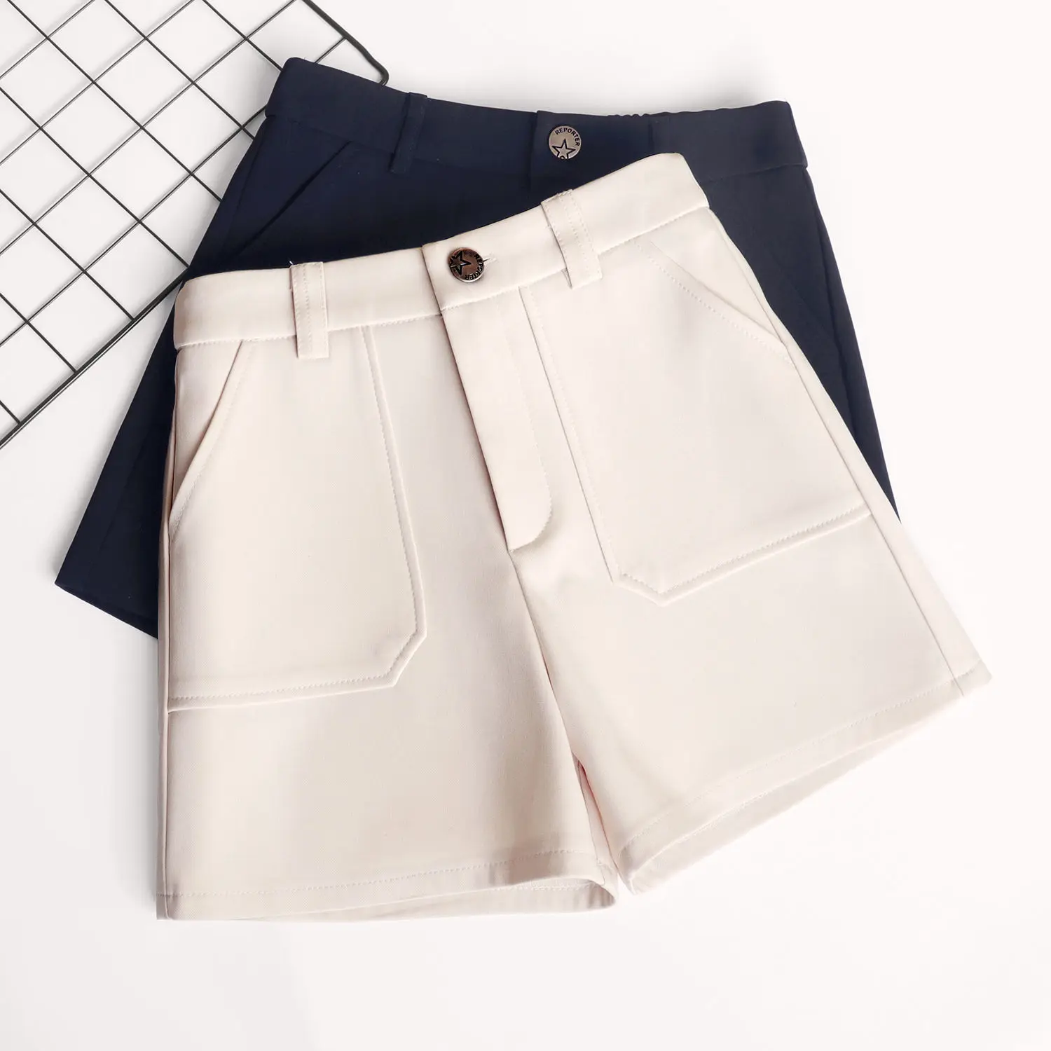 

Women New 2022 Summer High Waist Shorts Wide Leg Shorts Female Fashion Casual Shorts Office Lady Elegant Slim Suit Shorts C05