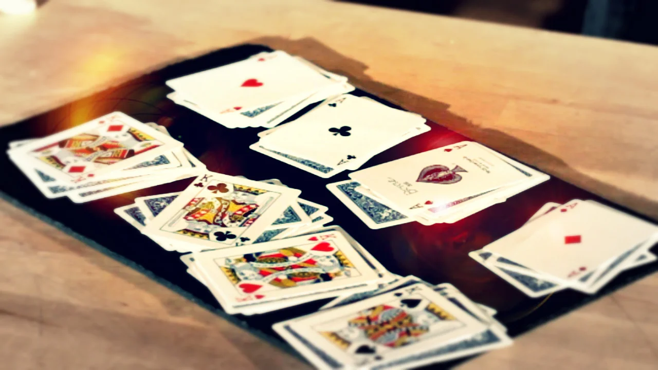 

Shuffle Lesson by Chad Long Magic Instructions Magic trick