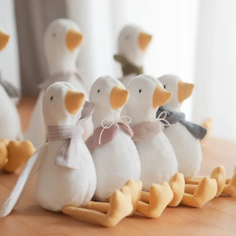 

Скандинавская Милая пушистая мягкая гусиная плюшевая игрушка, 22 см, мультяшная кукла-животное, модная мягкая игрушка-Лебедь, утка, детский п...