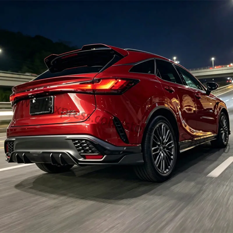 Фото Для Lexus RX500h F Sport 2023 года: полный комплект обвеса из карбона, карбоновый спойлер RX, задний диффузор, боковые пороги. №5