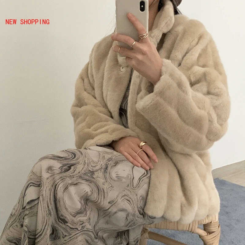 2023 Faux Rabbit Fur Elegant Short Mink Fur Coat Winter Luxurious Warm Thick Plush Korea Women Loose Furry Overcoat Teddy Jacket