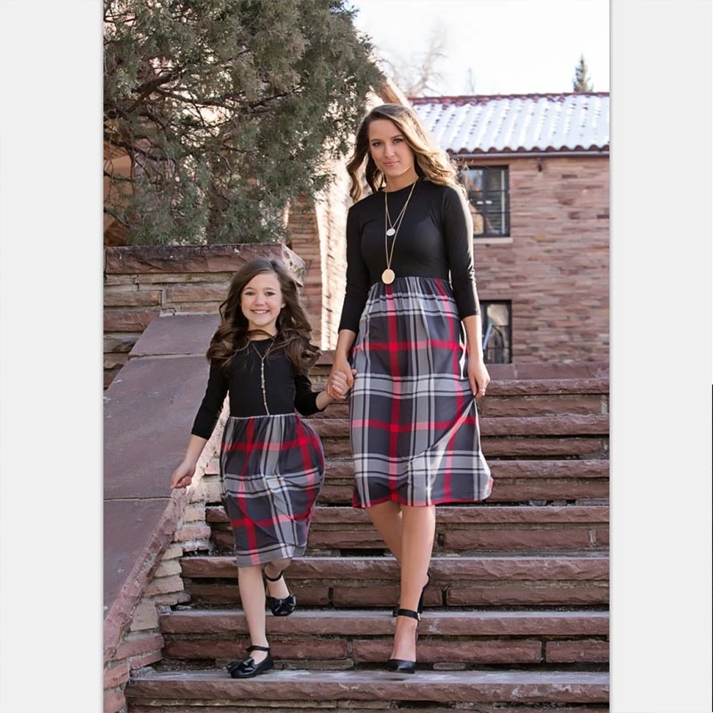 

Family Look Mothers Day Girls Dresses Mom And Daughter Equal 2022 Autumn Parent Child Matching Outfits Clothes For Kids Apparel