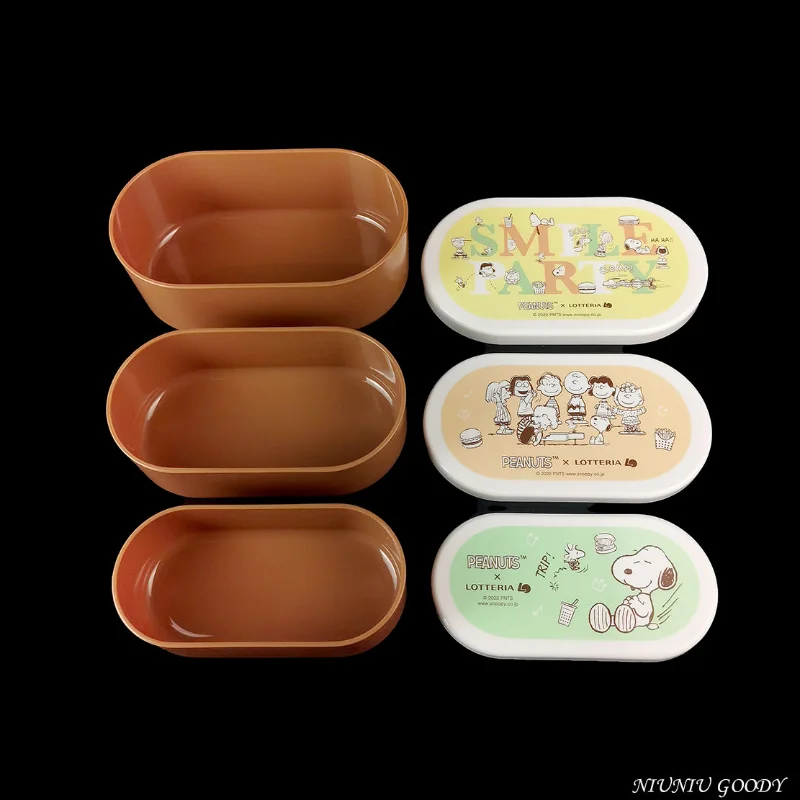 

Kawaii Snoopy Anime Cartoon series Cute Prints Pattern Plastic lunch box Bento Fruit Box Three Piece Set Household kitchenware