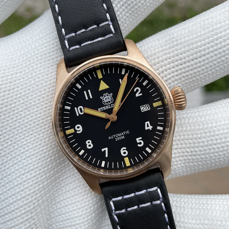

Мужские часы-пилот STEELDIVE Mark 10, бронзовые водонепроницаемые механические часы на 200 м с сапфировым стеклом, светящиеся автоматические часы дл...