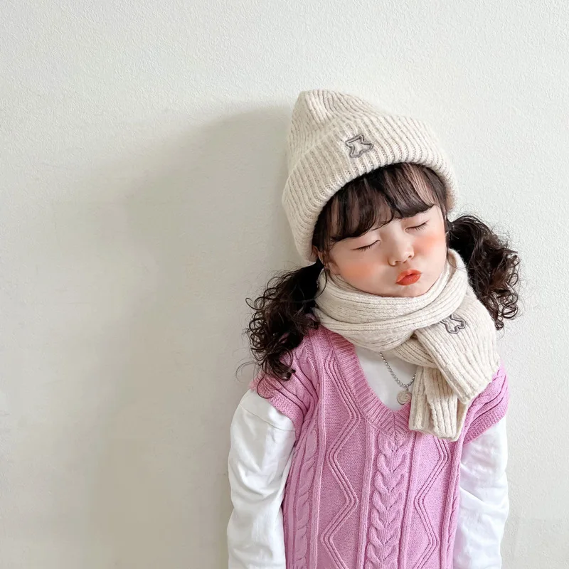 

Детские шапки и шарфы, Корейская версия, костюмы из двух предметов на осень и зиму, теплые вязаные детские шапки, облегающие шапки 48-52 см, 2022