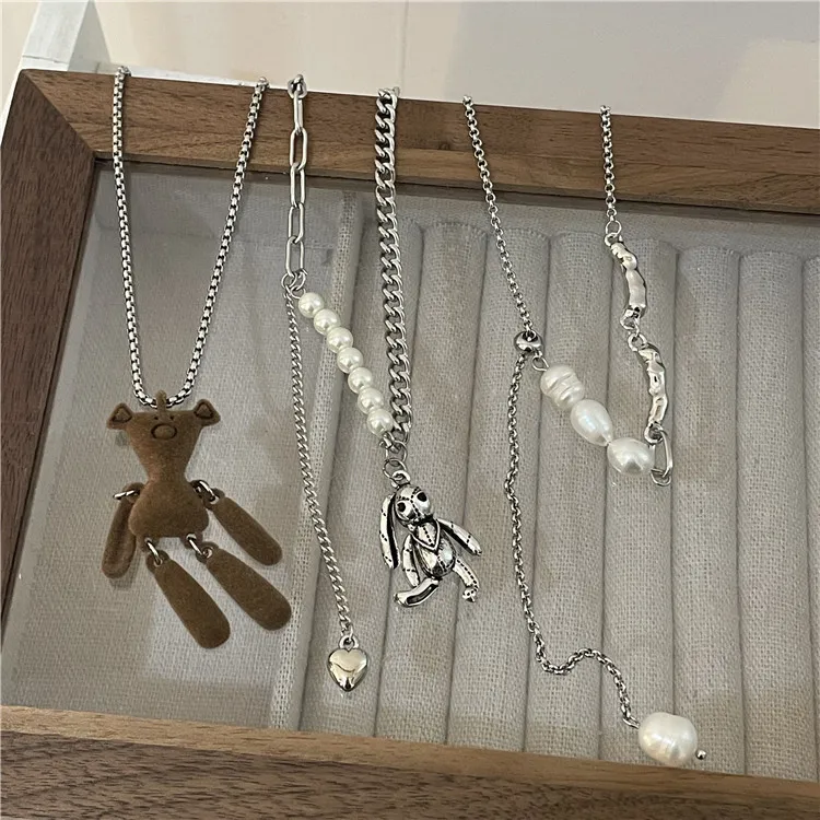 Korean Version Fashion Temperament Plush Bear Harajuku Choker Necklace for Women Sweet Cool Creative Hiphop Spicy Girl Collares