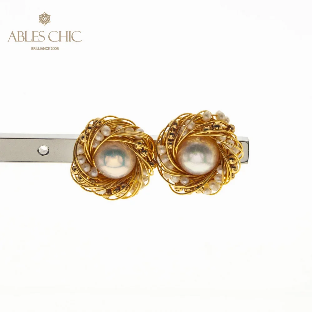 Серьги-гвоздики женские с жемчугом в стиле барокко