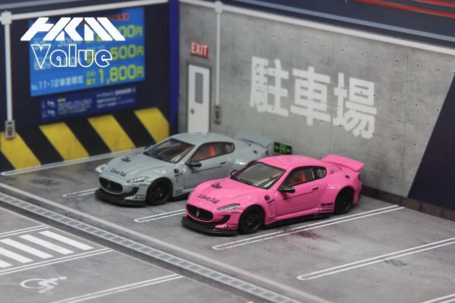 

HKM1:64 Maserati Gran Turismo Stradale (GTS) LB Work pink /Gray Diecast Model Car