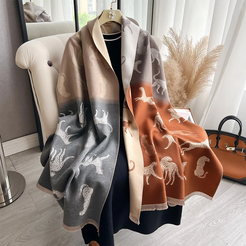 2024 Леопардовый дизайнерский женский зимний шарф для улицы кашемировая плотная
