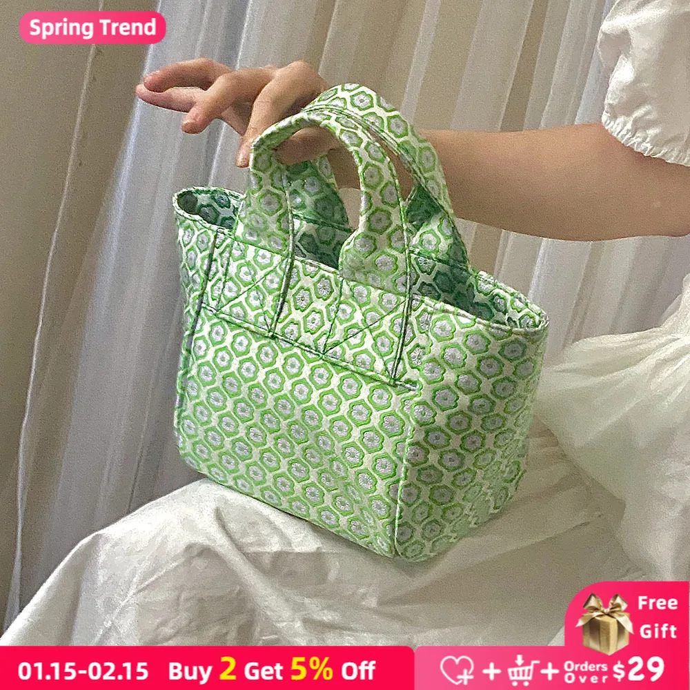 

Retro Women Bucket Shoulder Bag Vintage Jacquard Flower Ladies Purse Handbags Mini Tote Female Portable Picnic Lunch Bento Bags